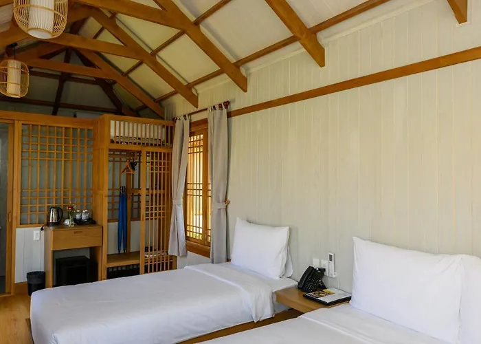 Khu nghỉ mát K-town